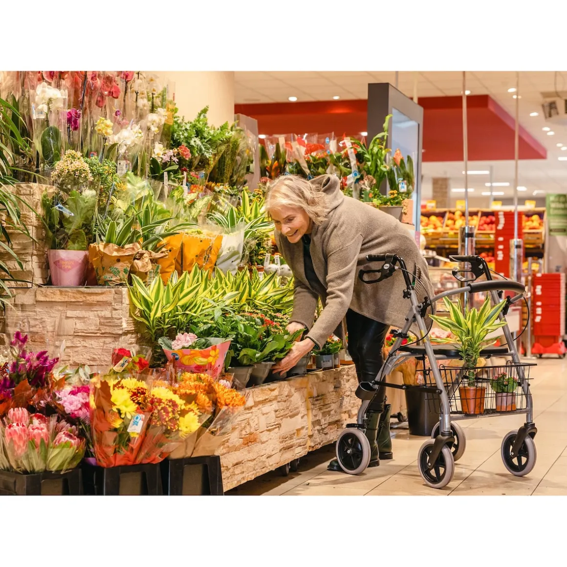 Leichtgewicht-Rollator "GiGo 2G" mit Korb