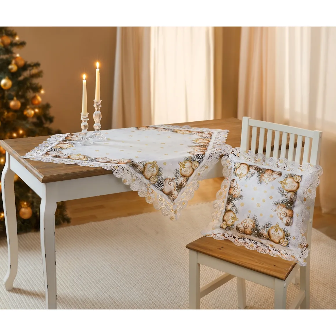 Mitteldecke „Festtagskugeln“, 85x85 cm